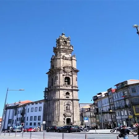 Stylish Escape With Essential Comforts Apartman Porto