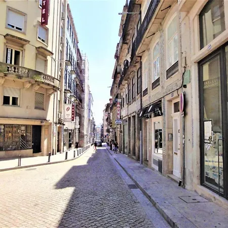 Stylish Escape With Essential Comforts * Porto